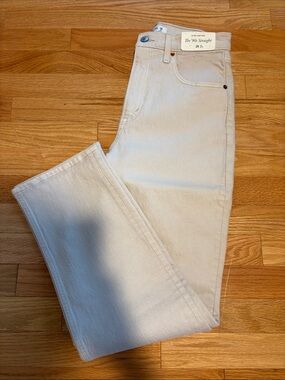 Abercrombie & Fitch Straight-Leg Jeans in Cream